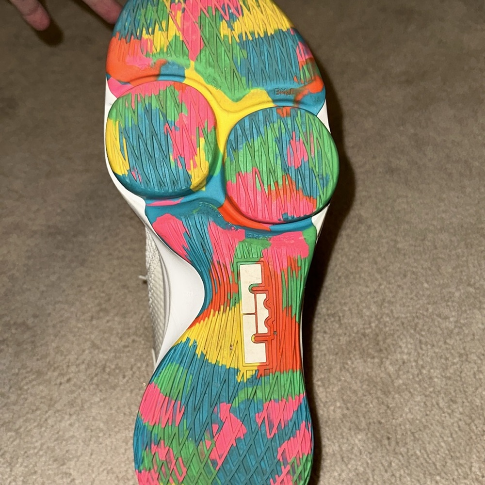 Nike Lebron size 10